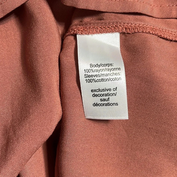 Maurices Plus Size Solid Eyelet Sleeve Off The Shoulder Top size 4xl (26) - Picture 6 of 8